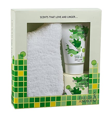 Cucumber Melon Spa Bath And Body Gift Set With Cozy Socks